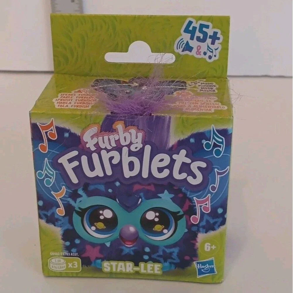 FURBY Furblets STAR-LEE Electronic Plush Toy Keychain w/ Music FACTORY SEALED